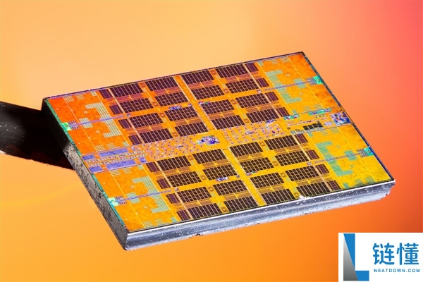 AMD x86市场份额激增原因揭秘：AI CPU核心数越多越强
