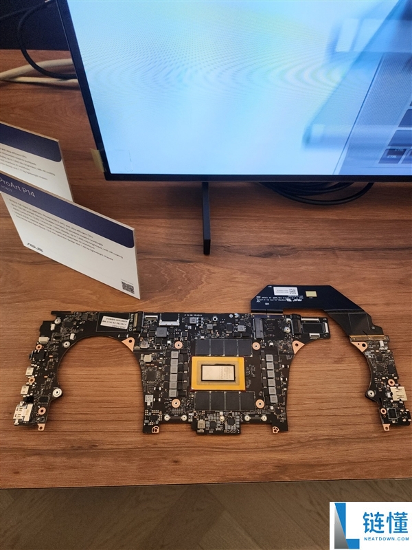 英伟达RTX Spark处理器实物曝光：Windows专用，购显卡赠CPU+8GB内存促销活动