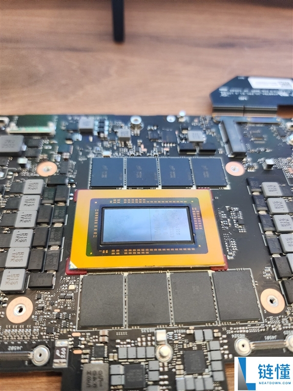英伟达RTX Spark处理器实物曝光：Windows专用，购显卡赠CPU+8GB内存促销活动