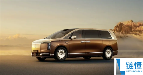 百万级MPV尊界V800内饰曝光：水晶壁灯点亮车内，配备豪华现磨咖啡机
