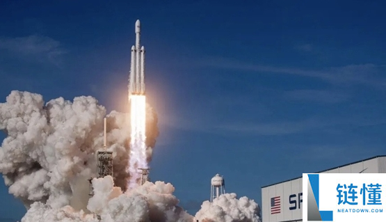 马斯克SpaceX即将上市：机构预估约400名员工身家突破1亿美元