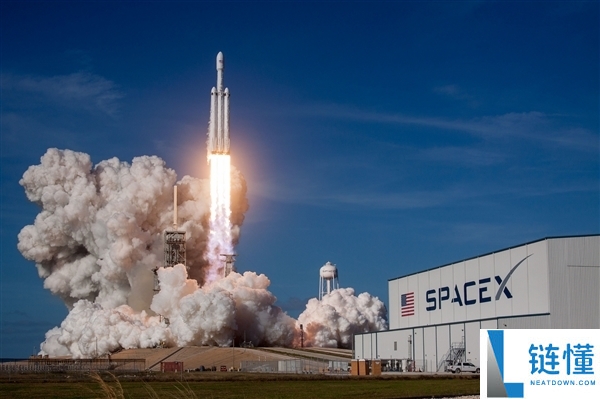 诺奖得主指责马斯克为人形庞氏骗局：SpaceX上市迫使普通投资者买单
