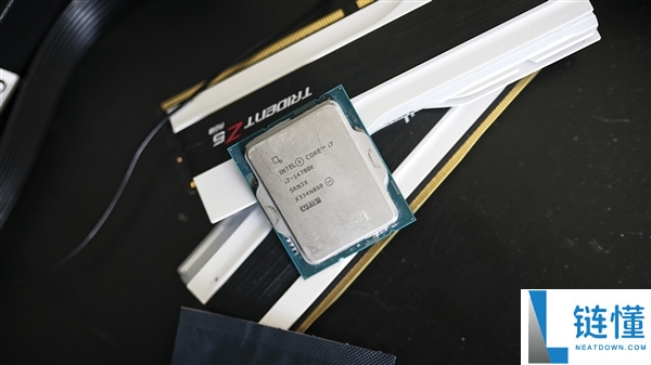 全行业回归DDR4内存：Intel 13代酷睿明年全面升级复活