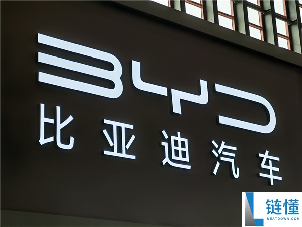 巴基斯坦警方首次大规模启用电动车，采购近100台比亚迪车型