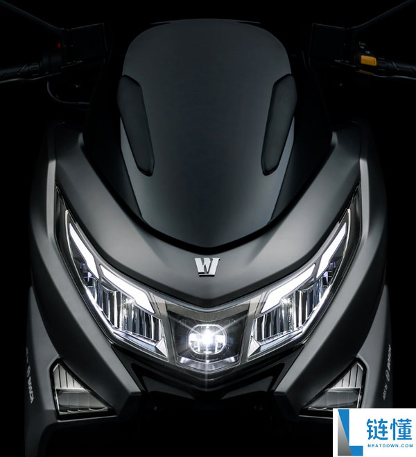 新款豪爵UHR150上市：13780元起，亮度提升与快速手机充电功能