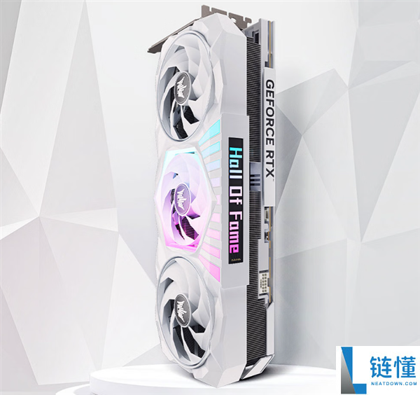 RTX 50系列突破4GHz频率:揭秘中国特供卡的里程碑表现