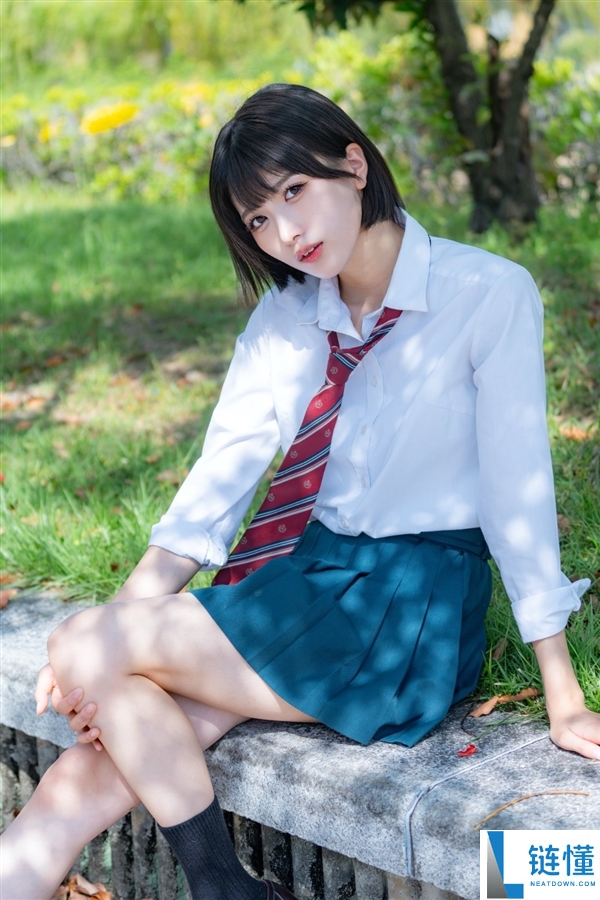 日本小姐姐精美Cosplay图片欣赏:完美还原蒂法和蕾塞角色