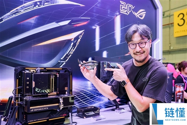 华硕ROG 20周年BW会展:初代复刻版5206元开售,超频主板创破9GHz世界纪录