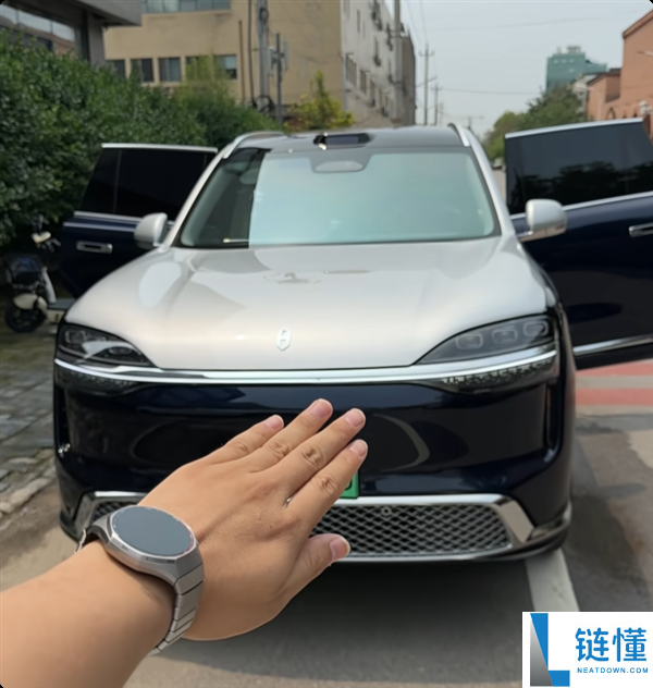 博主实测问界M9高速续航极限:电量归零行驶461公里