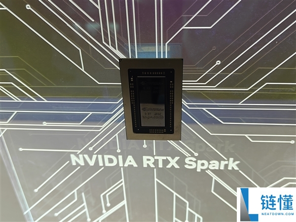 AIDA64 v8.35更新:全面支持AMD Zen 6与英特尔Panther Lake-R