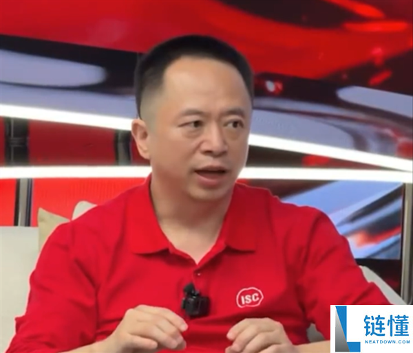 AI原生组织实战启幕:周鸿祎要求管理者提交“三份AI作业”