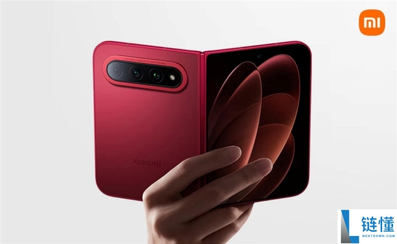 小米18 Fold评测:全球首款LPDDR6内存,自研玄戒O3性能与能效全面解析