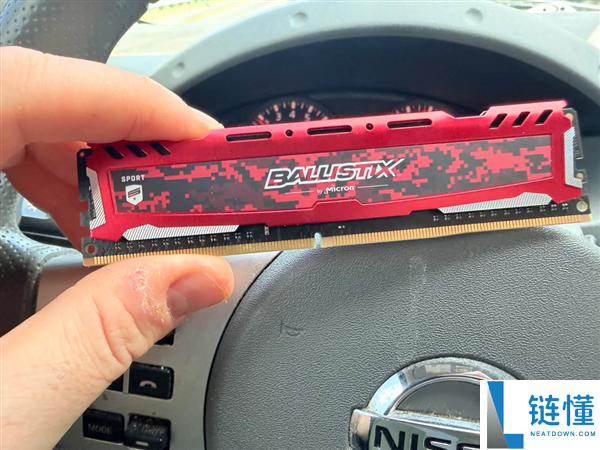 富人区垃圾桶里的宝藏:海外垃圾佬教你如何捡到CPU、内存、SSD和显卡