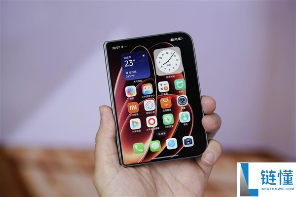小米18 Fold图赏:探索小米史上最贵手机的魅力