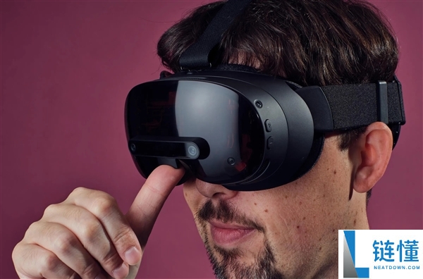 V社推出自家Vision Pro:虚拟现实新体验