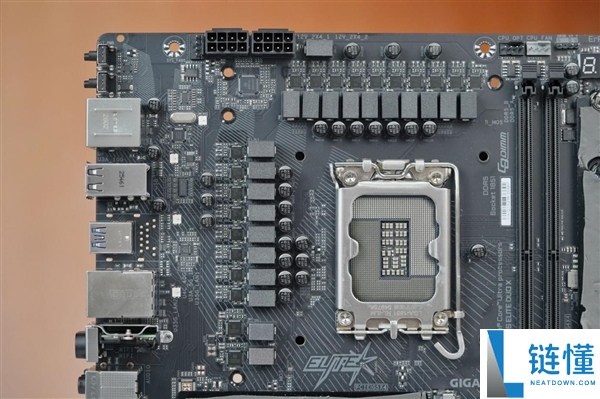 技嘉Z890 AORUS ELITE DUO X主板图赏:5个M.2插槽全解析