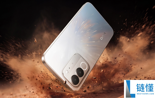 vivo Y600i发布:1699元起,8000mAh电池耐用7年,支持IP68/IP69防水