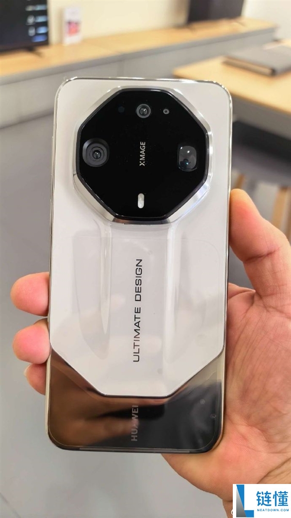 华为Mate 90系列四款新机外形与配色全曝光:线下门店提前拆封将罚20万