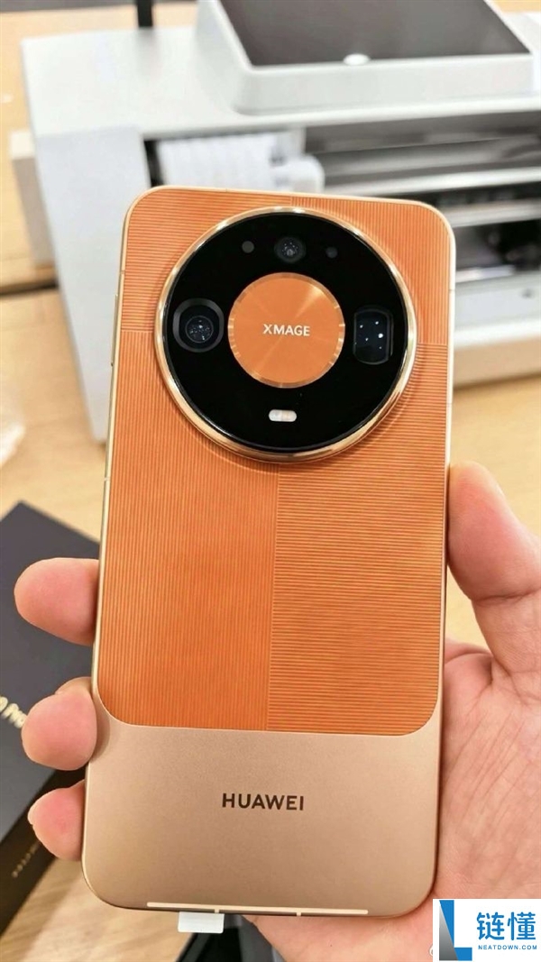 华为Mate 90系列四款新机外形与配色全曝光:线下门店提前拆封将罚20万