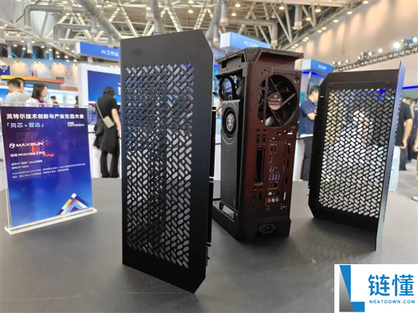 铭瑄Z890 ITX主板支持MCIO接口外接显卡,无需插入主板