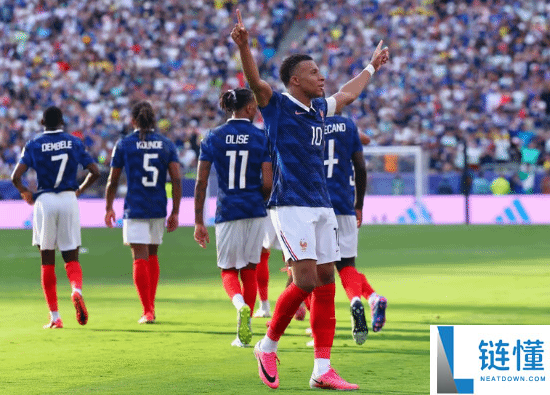 法国3-0战胜瑞典晋级16强！姆巴佩双响追赶梅西19球纪录