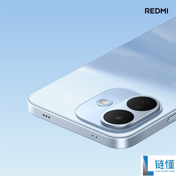 REDMI Note 17 Pro首款晴空蓝配色亮相：机身如蓝天白云般清新
