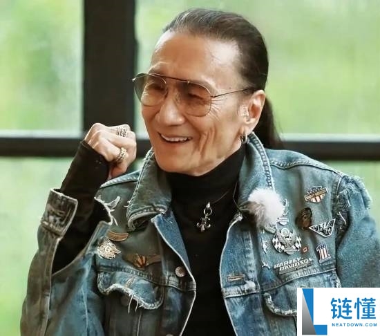 89岁传奇港星谢贤去世，谢霆锋回港悼念父亲