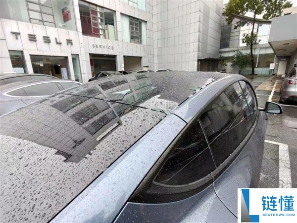 特斯拉Model Y送修遭多处损坏，门店竟“失忆”未注意