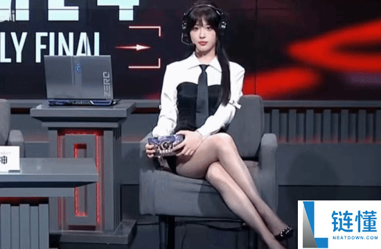 全身涂黑女解说遭网暴，支持者称其被背刺