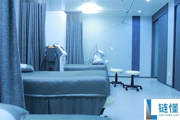 多人食物中毒事件：大家乐就餐后孩子休克进ICU，涉事门店已停业