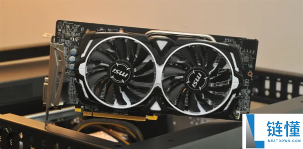 AMD老卡用户狂喜！RX 580显卡迎来十年再战新春，续航三年再创辉煌