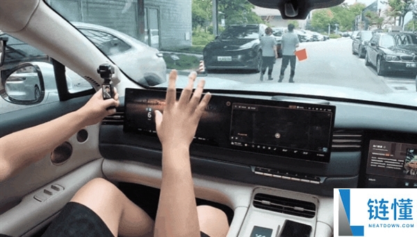 仅需20万出头，智己汽车助你拥有“中国版Cybercab”！