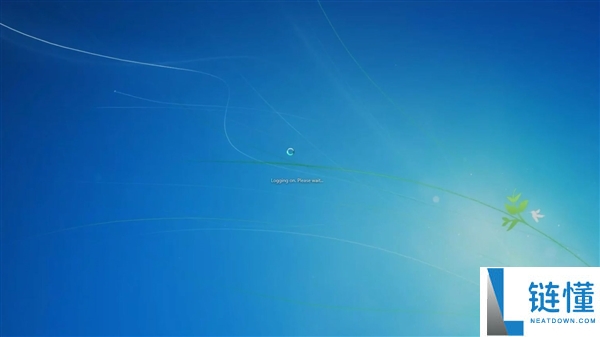 Windows 7 登录卡死30秒的荒诞Bug揭秘，微软专家解析原因