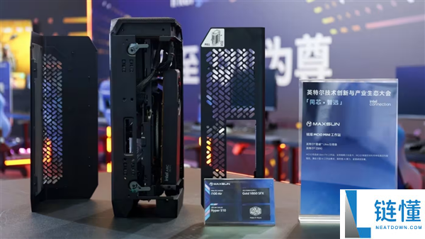 铭瑄Z890 ITX主板支持MCIO接口外接显卡，无需插入主板